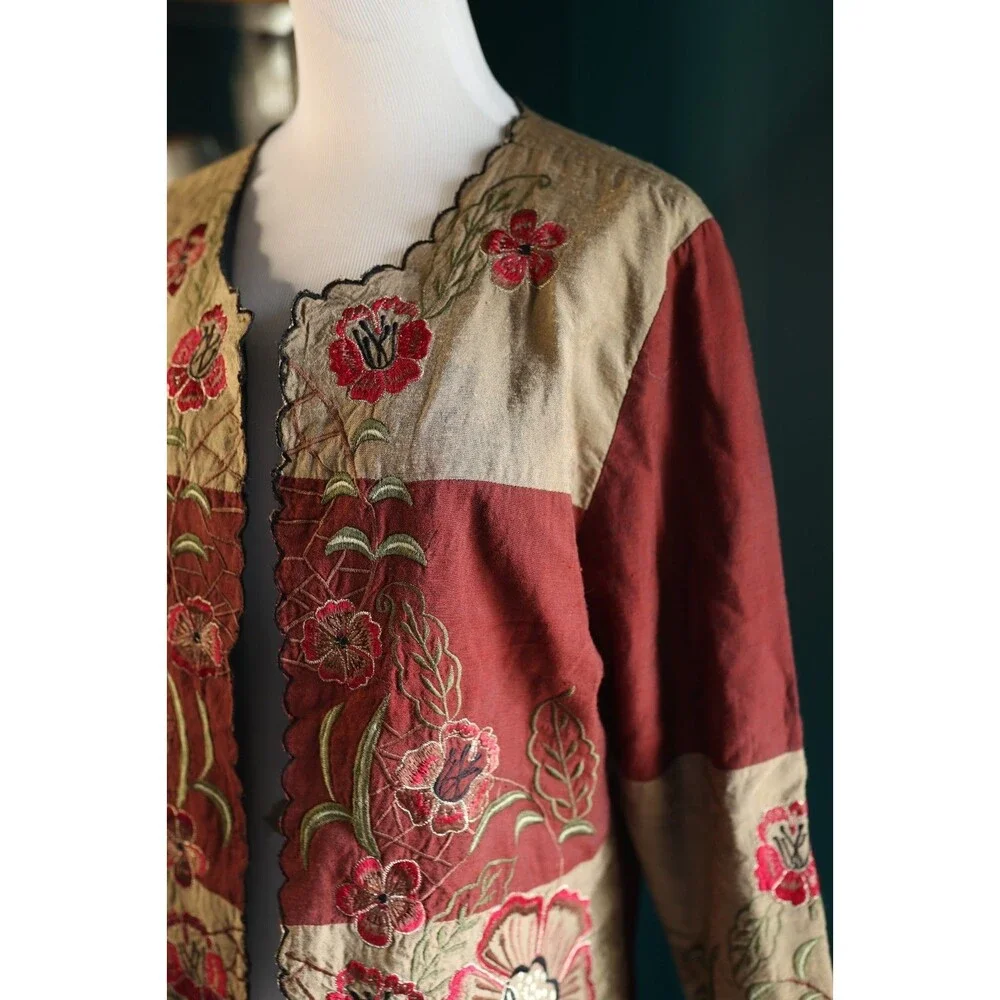 Vintage Liz Baker Metallic Floral Embroidered Lightweight Open Blazer Artsy L
